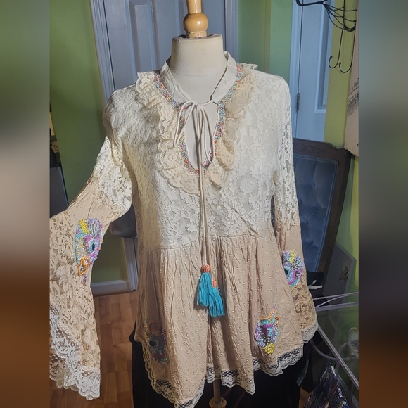 BOHO Chic Embellished Lace Top by Beatnik Philosophy - Picture 6 of 6